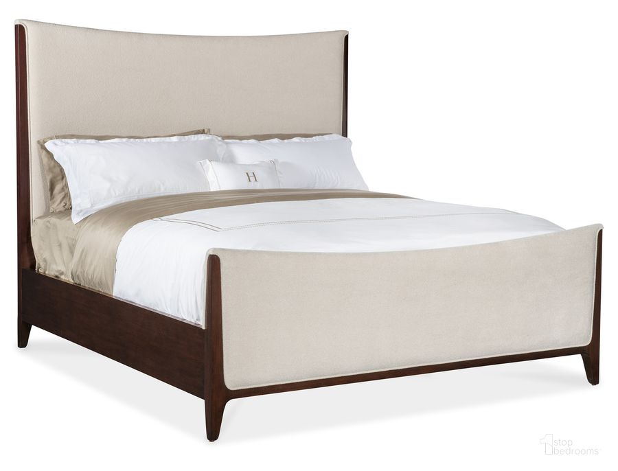 The appearance of Bella Donna Queen Upholstered Bed In Beige designed by Hooker in the transitional interior design. This beige piece of furniture  was selected by 1StopBedrooms from Belladonna Collection to add a touch of cosiness and style into your home. Sku: 6900-90850-04. Material: Wood. Bed Size: Queen. Product Type: Upholstered Bed. Image1