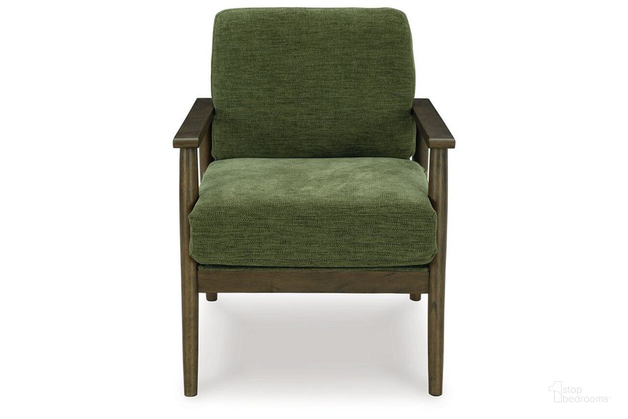 The appearance of Bixler Showood Accent Chair In Olive designed by Signature Design by Ashley in the modern / contemporary interior design. This olive piece of furniture  was selected by 1StopBedrooms from Bixler Collection to add a touch of cosiness and style into your home. Sku: 2610760. Material: Fabric. Product Type: Accent Chair. Image1