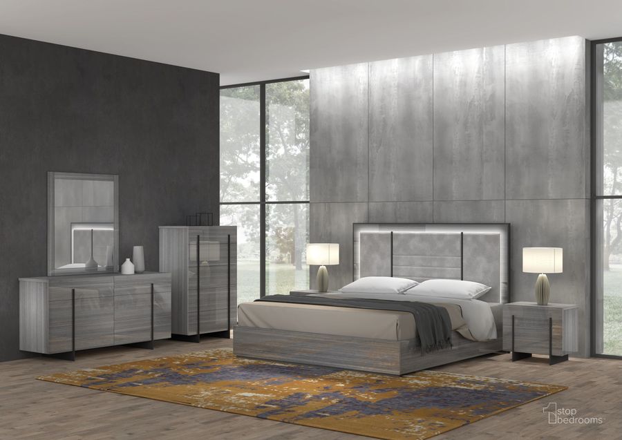 The appearance of Blade Premium Moon Grey Panel Bedroom Set designed by J&M in the transitional interior design. This gray piece of furniture  was selected by 1StopBedrooms from Blade Collection to add a touch of cosiness and style into your home. Sku: 17450-Q;17450-NS. Product Type: Bedroom Set. Bed Size: Queen. Image1
