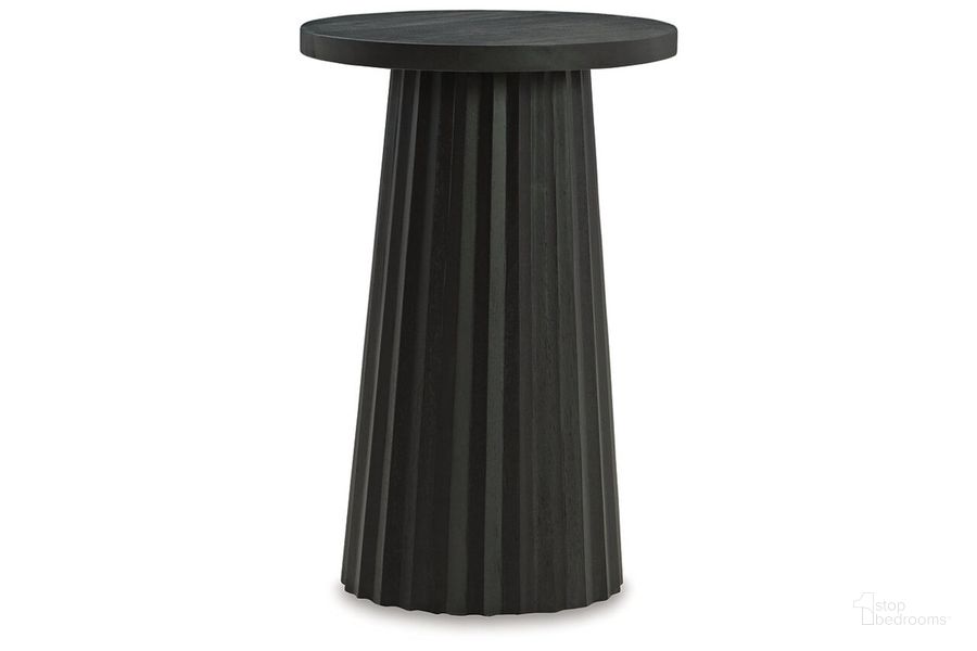 The appearance of Ceilby Accent Table In Black designed by Signature Design by Ashley in the modern / contemporary interior design. This black piece of furniture  was selected by 1StopBedrooms from Ceilby Collection to add a touch of cosiness and style into your home. Sku: A4000603. Material: Wood. Product Type: Accent Table. Image1