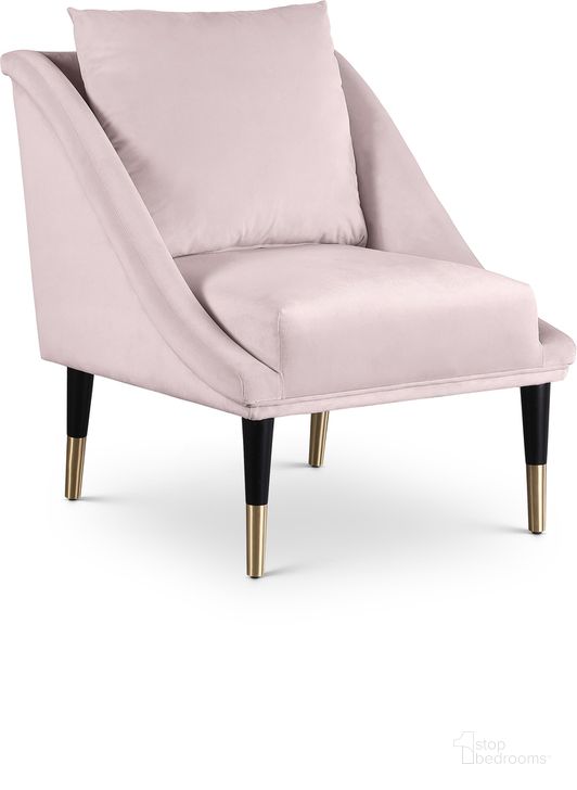 The appearance of Elegante Velvet Accent Chair In Pink designed by Meridian in the modern / contemporary interior design. This pink velvet piece of furniture  was selected by 1StopBedrooms from Elegante Collection to add a touch of cosiness and style into your home. Sku: 517Pink-C. Material: Wood. Product Type: Accent Chair. Image1