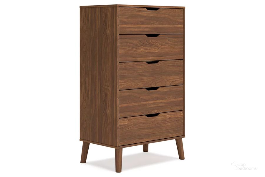 The appearance of Fordmont Auburn Five Drawer Chest designed by Signature Design by Ashley in the modern / contemporary interior design. This auburn piece of furniture  was selected by 1StopBedrooms from Fordmont Collection to add a touch of cosiness and style into your home. Sku: EB4879-245. Product Type: Chest. Image1