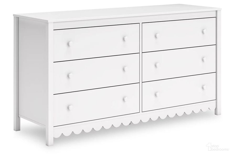 The appearance of Hallityn Dresser In White designed by Signature Design by Ashley in the transitional interior design. This white piece of furniture  was selected by 1StopBedrooms from Hallityn Collection to add a touch of cosiness and style into your home. Sku: EB1810-231. Product Type: Dresser. Image1