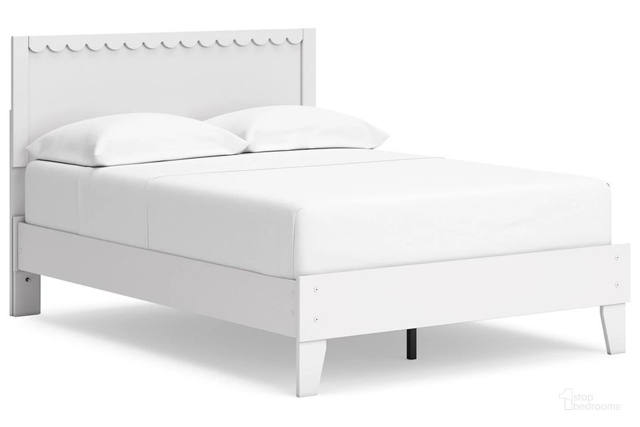 The appearance of Hallityn Full Panel Platform Bed In White designed by Signature Design by Ashley in the transitional interior design. This white piece of furniture  was selected by 1StopBedrooms from Hallityn Collection to add a touch of cosiness and style into your home. Sku: EB1810-112;EB1810-156. Bed Type: Platform Bed. Product Type: Platform Bed. Bed Size: Full. Image1