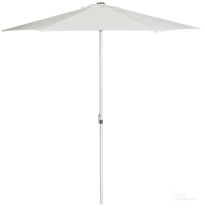 The appearance of Hurst Natural 9 Easy Glide Market UV Resistant Umbrella designed by Safavieh in the modern / contemporary interior design. This natural piece of furniture  was selected by 1StopBedrooms from Hurst Collection to add a touch of cosiness and style into your home. Sku: PAT8002B. Material: Aluminum. Product Type: Umbrella. Image1