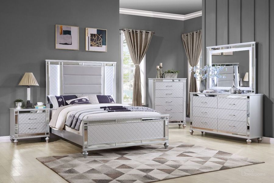 The appearance of Livorno Bedroom set In Champagne designed by Glory in the  interior design. This champagne piece of furniture  was selected by 1StopBedrooms from Livorno Collection to add a touch of cosiness and style into your home. Sku: G02703A-QB;G02703-N. Material: Wood. Product Type: Bedroom Set. Bed Size: Queen. Image1