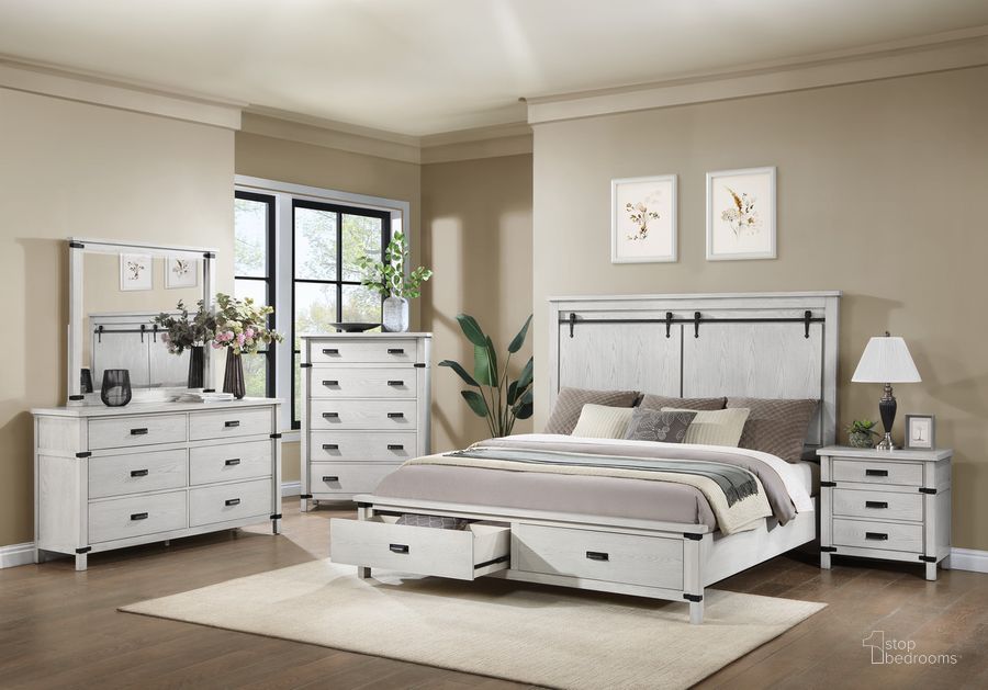 The appearance of Loretta 5 Piece King Bedroom Set In Silver designed by Galaxy Home Furnishings in the traditional interior design. This silver piece of furniture  was selected by 1StopBedrooms from Loretta Collection to add a touch of cosiness and style into your home. Sku: 601955551212-1;601955551212-2;601955551212-3;601955551243;601955551250;601955551229;601955551236. Material: Wood. Product Type: Bedroom Set. Image1