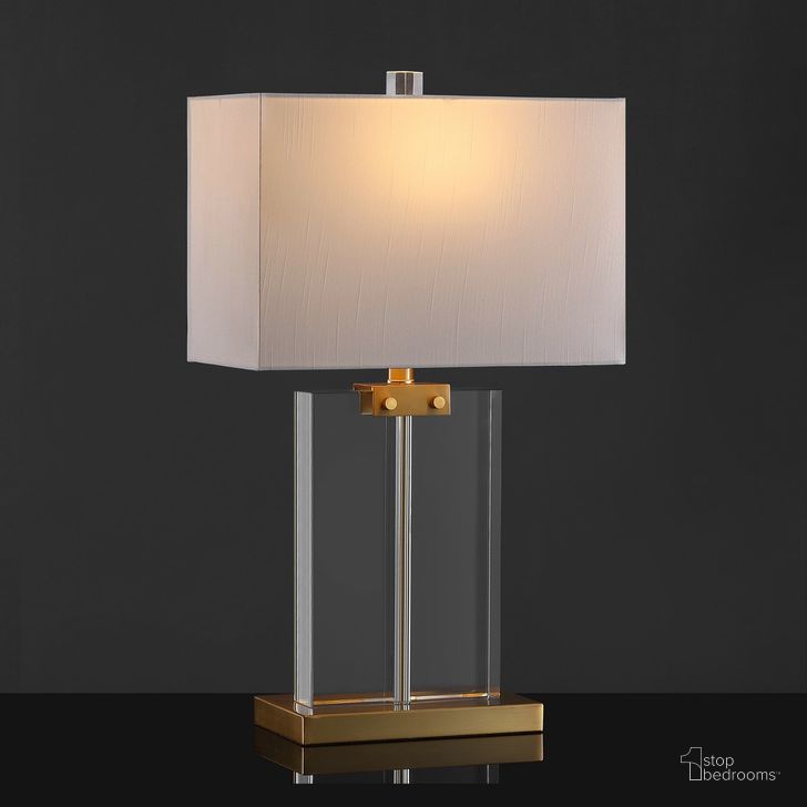 The appearance of Maddock Crystal Table Lamp In Clear And Gold designed by Safavieh Couture in the modern / contemporary interior design. This gold piece of furniture  was selected by 1StopBedrooms from Maddock Collection to add a touch of cosiness and style into your home. Sku: CTL1033A. Material: Metal. Product Type: Table Lamp. Image1