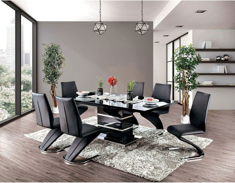 The appearance of Midvale Black And Chrome Extendable Dining Room Set designed by Furniture of America in the modern / contemporary interior design. This black piece of furniture  was selected by 1StopBedrooms from Midvale Collection to add a touch of cosiness and style into your home. Sku: CM3650BK-T-1;CM3650BK-T-2;CM3650BK-SC-2PK. Material: Leather. Product Type: Dining Room Set. Image1
