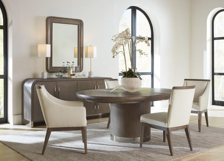 The appearance of Modern Mood Round Dining Room Set with 1-18 Inch Leaf Table In Brown designed by Hooker in the modern / contemporary interior design. This brown piece of furniture  was selected by 1StopBedrooms from Mood Collection to add a touch of cosiness and style into your home. Sku: 6850-75201-89;6850-75401-89;6850-75401-89. Product Type: Dining Room Set. Material: Wood Veneer. Size: 54". Image1