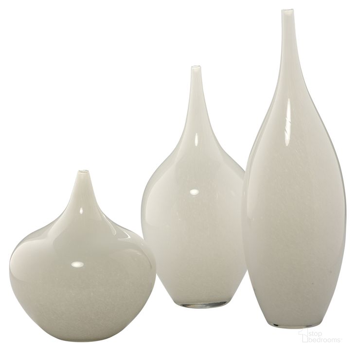 The appearance of Nymph Vases (set of 3) designed by Jamie Young Company in the modern / contemporary interior design. This white piece of furniture  was selected by 1StopBedrooms from Nymph Collection to add a touch of cosiness and style into your home. Sku: 7NYMP-VAWH. Material: Glass. Product Type: Vase. Image1