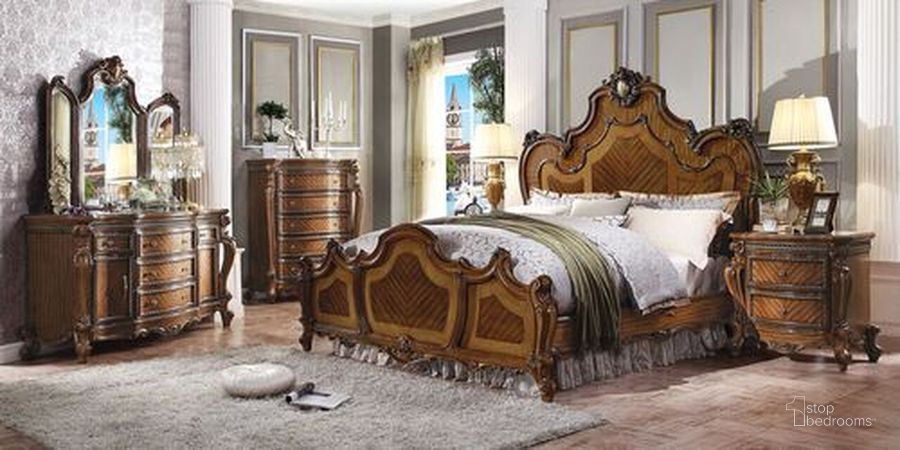 The appearance of Picardy Eastern King Bed In Honey Oak designed by ACME in the transitional interior design. This honey oak piece of furniture  was selected by 1StopBedrooms from Picardy Collection to add a touch of cosiness and style into your home. Sku: BD01353EK1;BD01353EK2;BD01353EK3. Material: Wood. Product Type: Bed. Bed Size: King. Image1
