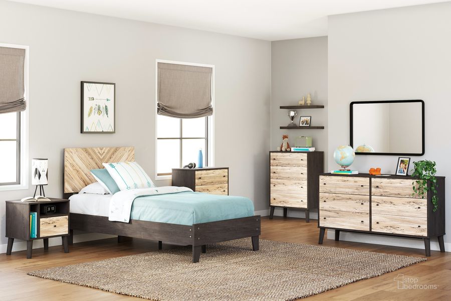The appearance of Piperton Brown and Black Youth Platform Bedroom Set designed by Signature Design by Ashley in the modern / contemporary interior design. This black and beige piece of furniture  was selected by 1StopBedrooms from Piperton Collection to add a touch of cosiness and style into your home. Sku: EB5514-156;EB5514-112;EB5514-291. Material: Wood. Product Type: Platform Bed. Bed Size: Full. Image1