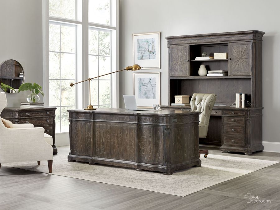 The appearance of Traditions Rich Brown Executive Home Office Set designed by Hooker in the traditional interior design. This brown piece of furniture  was selected by 1StopBedrooms from Traditions Collection to add a touch of cosiness and style into your home. Sku: 5961-10562-89;5961-10466-89. Material: Wood. Product Type: Home Office Set. Image1