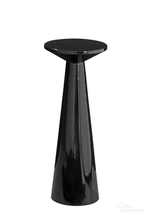 The appearance of Yorick Scatter Table In Black designed by Bassett Mirror Company in the modern / contemporary interior design. This black piece of furniture  was selected by 1StopBedrooms from  to add a touch of cosiness and style into your home. Sku: 9605-LR-223. Material: Metal. Product Type: Accent Table. Image1