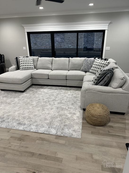 Huntsworth 4 Piece Sectional with Chaise Huntsworth 4 Piece Sectional with Chaise