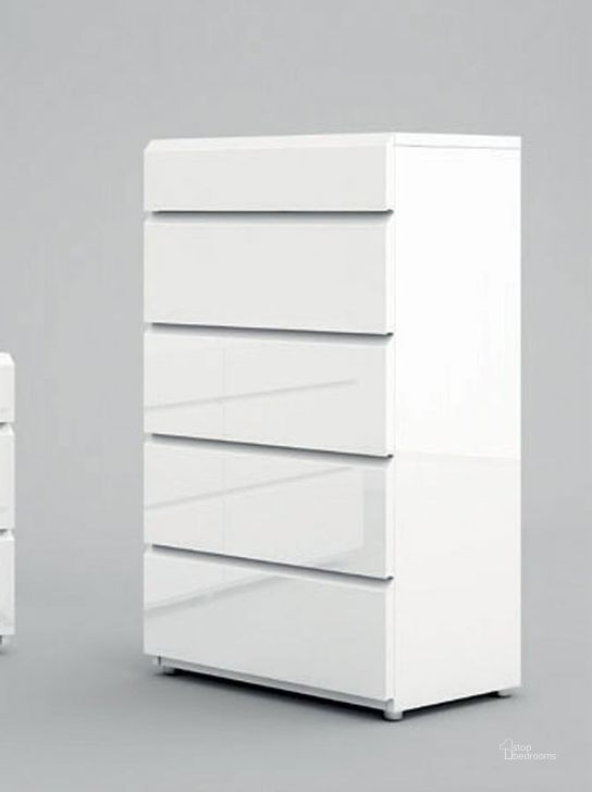 The appearance of Épinal White High Gloss Chest designed by Boho House in the modern / contemporary interior design. This white high gloss piece of furniture  was selected by 1StopBedrooms from Épinal Collection to add a touch of cosiness and style into your home. Sku: SARACHEST. Product Type: Chest. Material: MDF.