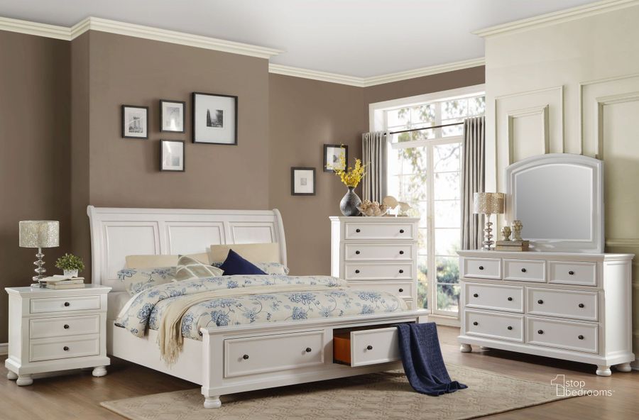 The appearance of Laurelin White Sleigh Storage Bedroom Set designed by Homelegance in the transitional interior design. This white piece of furniture  was selected by 1StopBedrooms from Laurelin Collection to add a touch of cosiness and style into your home. Sku: 1714W-1;1714W-2;1714W-3;1714W-4. Bed Type: Storage Bed. Material: Wood. Product Type: Storage Bed. Bed Size: Queen. Image1