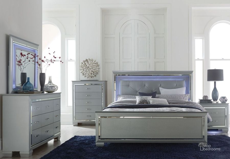 The appearance of Allura Silver Panel Bedroom Set designed by Homelegance in the modern / contemporary interior design. This silver piece of furniture  was selected by 1StopBedrooms from Allura Collection to add a touch of cosiness and style into your home. Sku: 1916-1;1916-2;1916-3;1916-4. Bed Type: Panel Bed. Material: Wood. Product Type: Panel Bed. Bed Size: Queen. Image1