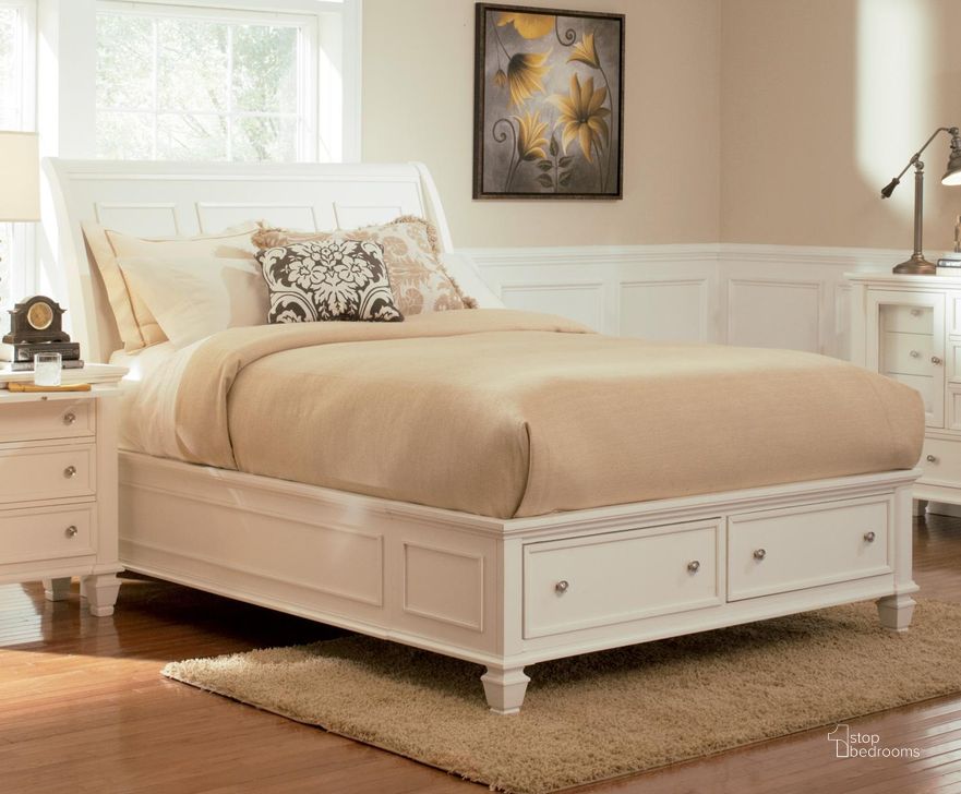 The appearance of Sandy Beach White Queen Sleigh Storage Bed designed by Coaster in the transitional interior design. This white piece of furniture  was selected by 1StopBedrooms from Sandy Beach Collection to add a touch of cosiness and style into your home. Sku: 201309QB1;201309QB2;201309QB3. Bed Type: Storage Bed. Material: Wood. Product Type: Storage Bed. Bed Size: Queen. Image1