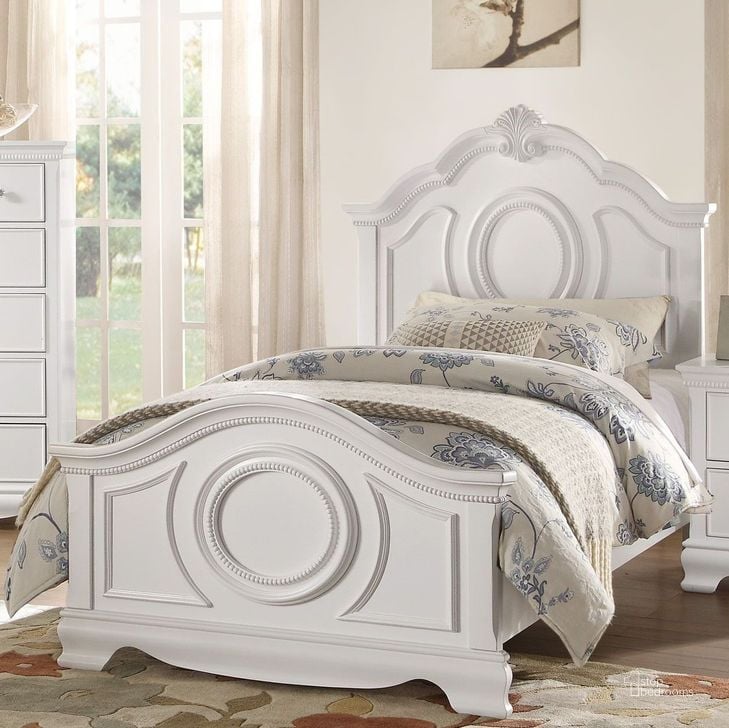 The appearance of Lucida White Full Panel Bed designed by Homelegance in the traditional interior design. This white piece of furniture  was selected by 1StopBedrooms from Lucida Collection to add a touch of cosiness and style into your home. Sku: 2039FW-1;2039FW-2;2039FW-3. Bed Type: Panel Bed. Material: Wood. Product Type: Panel Bed. Bed Size: Full. Image1