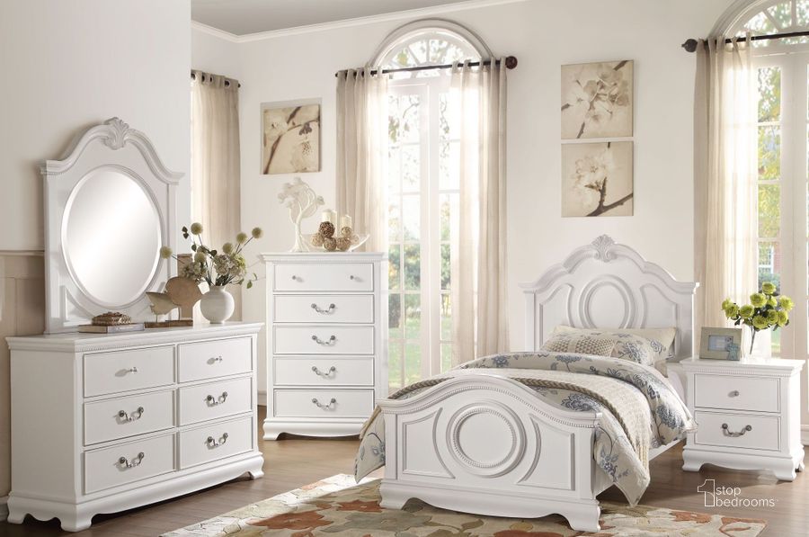 The appearance of Lucida White Youth Bedroom Set designed by Homelegance in the traditional interior design. This white piece of furniture  was selected by 1StopBedrooms from Lucida Collection to add a touch of cosiness and style into your home. Sku: 2039TW-1;2039TW-2;2039TW-3;2039W-4. Bed Type: Platform Bed. Material: Wood. Product Type: Platform Bed. Bed Size: Twin. Image1