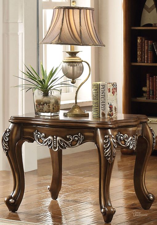 The appearance of Latisha Antique Oak End Table designed by ACME in the rustic / southwestern interior design. This brown piece of furniture  was selected by 1StopBedrooms from Latisha Collection to add a touch of cosiness and style into your home. Sku: 82117. Table Top Shape: Square. Material: Wood. Product Type: End Table. Image1