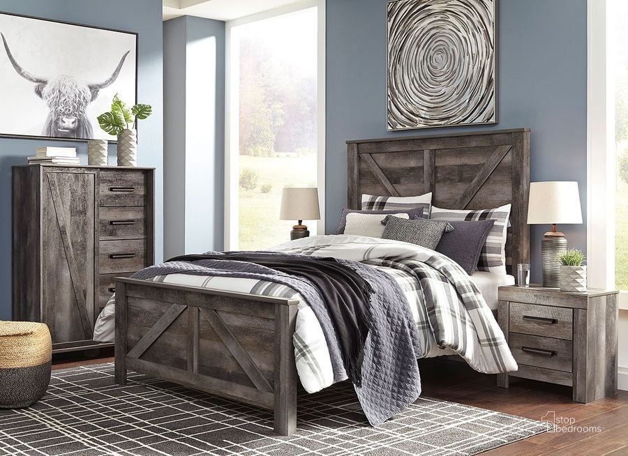 The appearance of Wynnlow Crossbuck Panel Bedroom Set designed by Signature Design by Ashley in the modern / contemporary interior design. This gray piece of furniture  was selected by 1StopBedrooms from Wynnlow Collection to add a touch of cosiness and style into your home. Sku: B440-57;B440-54;B440-98;B440-92. Bed Type: Panel Bed. Material: Wood. Product Type: Panel Bed. Bed Size: Queen. Image1