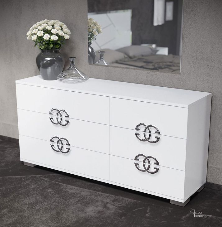 The appearance of Dafne Double Dresser designed by ESF in the modern / contemporary interior design. This white high gloss piece of furniture  was selected by 1StopBedrooms from Dafne Collection to add a touch of cosiness and style into your home. Sku: DAFNEDDRESSER. Product Type: Dresser. Material: MDF. Image1