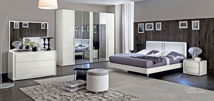The appearance of Dama Bianca Panel Bedroom Set designed by ESF in the modern / contemporary interior design. This white high gloss piece of furniture  was selected by 1StopBedrooms from Dama Bianca Collection to add a touch of cosiness and style into your home. Sku: DAMABIANCABEDQS;WFRAMEQSCAMELBENT;DAMABIANCANS. Bed Type: Panel Bed. Product Type: Panel Bed. Bed Size: Queen. Material: MDF. Image1