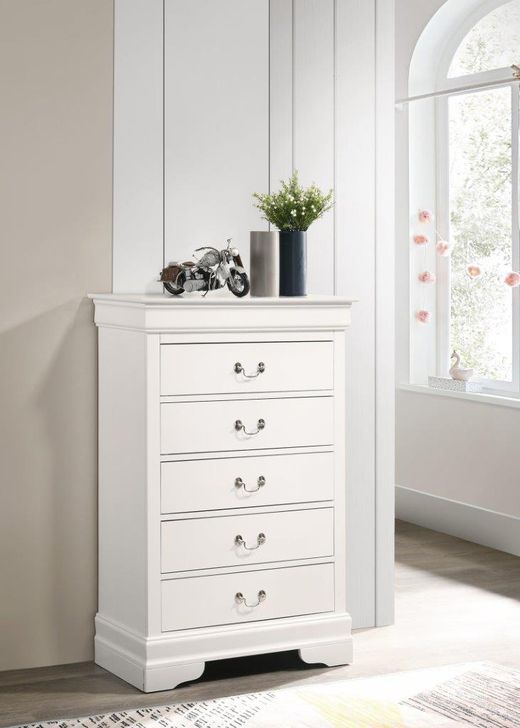 The appearance of Glory Furniture LouisPhillipe Chest, White designed by Glory in the traditional interior design. This white piece of furniture  was selected by 1StopBedrooms from Louis Philippe Collection to add a touch of cosiness and style into your home. Sku: G02190-CH-Chest. Material: Wood. Product Type: Chest. Image1