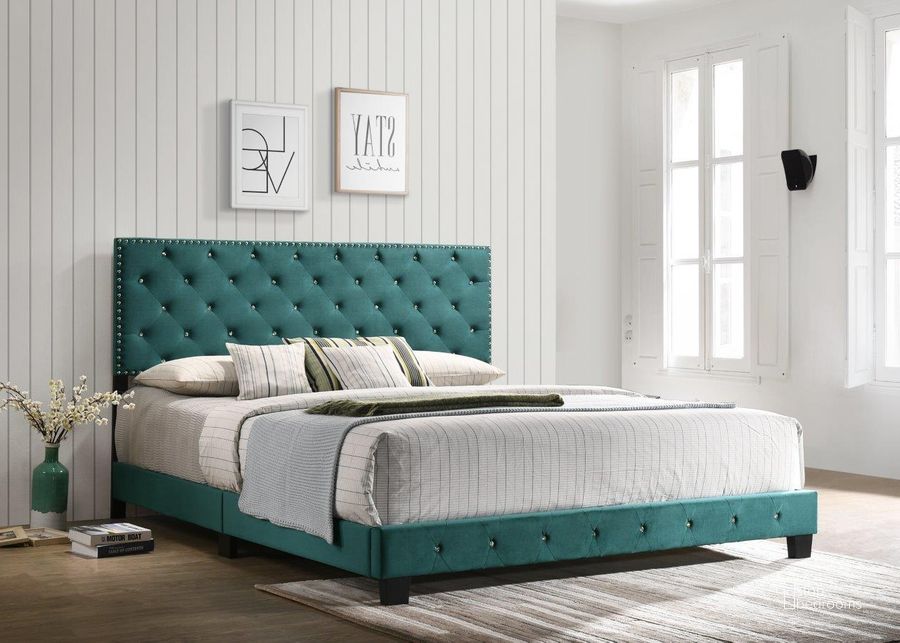 The appearance of Glory Furniture Suffolk King Bed, Green designed by Glory in the modern / contemporary interior design. This green piece of furniture  was selected by 1StopBedrooms from Suffolk Collection to add a touch of cosiness and style into your home. Sku: G1404-KB-UP-Headboard,Footboard,Rails,Supports,hardware,Assembly Guide. Bed Type: Panel Bed. Material: Wood. Product Type: Panel Bed. Bed Size: King. Image1
