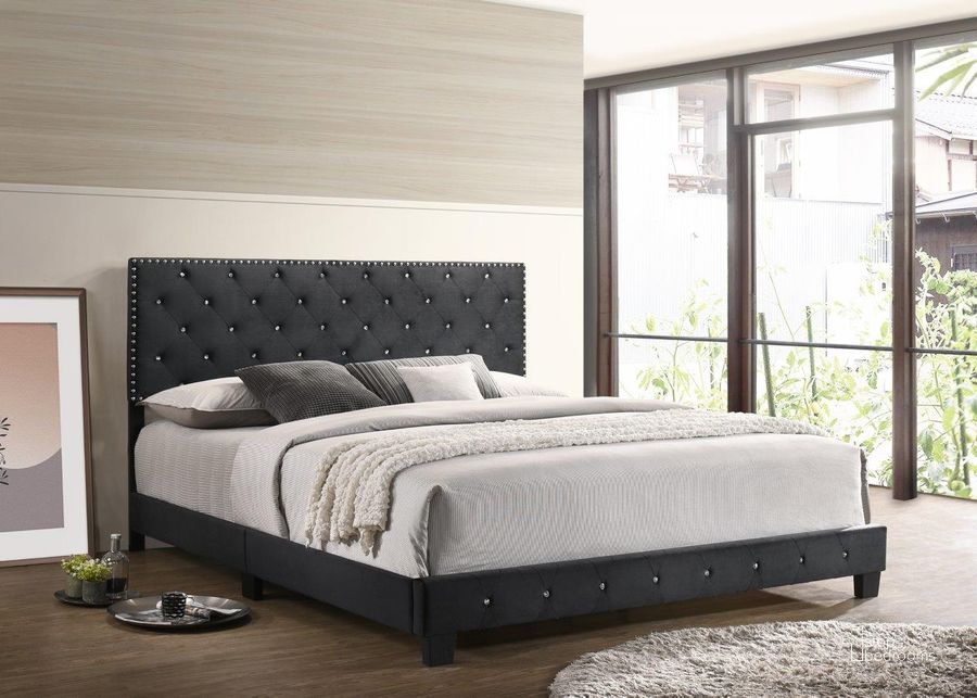 The appearance of Glory Furniture Suffolk King Bed, Black designed by Glory in the modern / contemporary interior design. This black piece of furniture  was selected by 1StopBedrooms from Suffolk Collection to add a touch of cosiness and style into your home. Sku: G1407-KB-UP-Headboard,Footboard,Rails,Supports,hardware,Assembly Guide. Bed Type: Panel Bed. Material: Wood. Product Type: Panel Bed. Bed Size: King. Image1