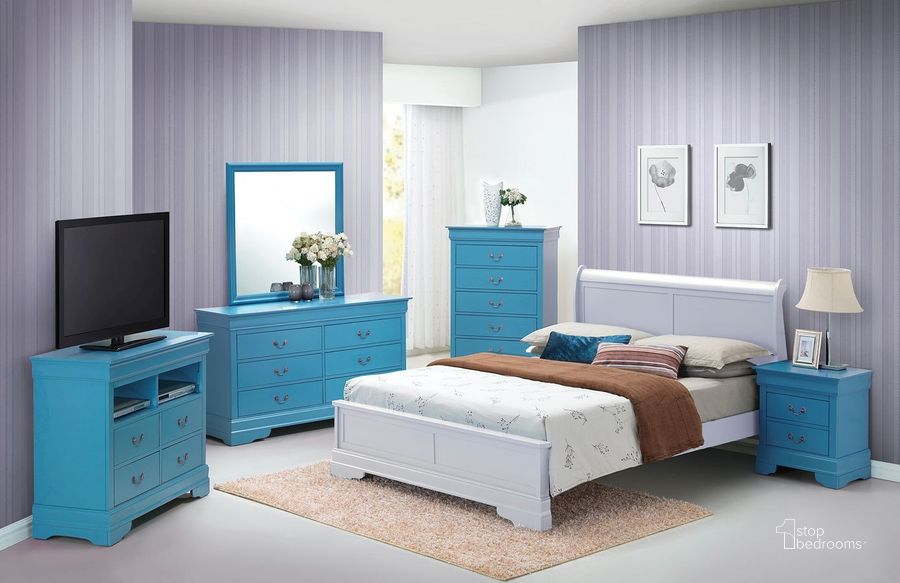 The appearance of G3180 Bedroom Set w/ White Sleigh Bed designed by Glory in the traditional interior design. This teal piece of furniture  was selected by 1StopBedrooms from G3180 Collection to add a touch of cosiness and style into your home. Sku: G3190E-QB3-Queen  Bed  Headboard;G3190E-QB3-Queen  Bed  Footboard;G3190E-QB3-Queen Bed  Rails;G3180-3N-3 Drawer Nightstand. Material: Wood. Product Type: Sleigh Bed. Bed Size: Queen. Image1