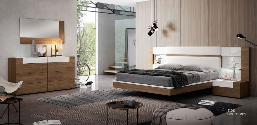 The appearance of Mar Panel Wall Bedroom Set designed by ESF in the modern / contemporary interior design. This walnut piece of furniture  was selected by 1StopBedrooms from Mar Collection to add a touch of cosiness and style into your home. Sku: MARBEDQS;WFRAMEQUEENS;MARNSLEFT. Bed Type: Panel Bed. Product Type: Panel Bed. Bed Size: Queen. Material: MDF. Image1