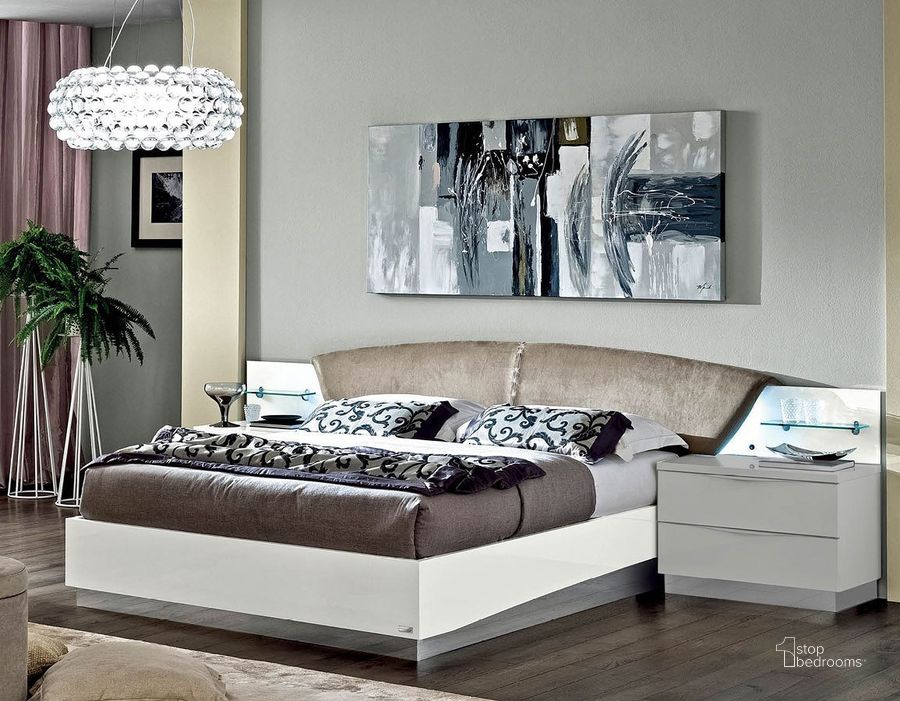 The appearance of Onda Platform Bed (White) (King) designed by ESF in the modern / contemporary interior design. This white piece of furniture  was selected by 1StopBedrooms from Onda Collection to add a touch of cosiness and style into your home. Sku: ONDABEDKSWHITE;WFRAMEKSCAMELBENT. Bed Type: Platform Bed. Product Type: Platform Bed. Bed Size: King.