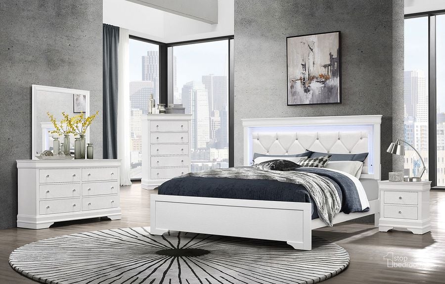 The appearance of Pompei Panel Bedroom Set (White) designed by Global Furniture USA in the transitional interior design. This white piece of furniture  was selected by 1StopBedrooms from Pompei Collection to add a touch of cosiness and style into your home. Sku: POMPEI-METALLIC WHITE-FB/TB-SR;POMPEI-METALLIC WHITE-FB-HB W/LED LIGHT;POMPEI-METALLIC WHITE-FB-FB;POMPEI-METALLIC WHITE-NS. Bed Type: Panel Bed. Material: Wood. Product Type: Panel Bed. Bed Size: Full. Image1