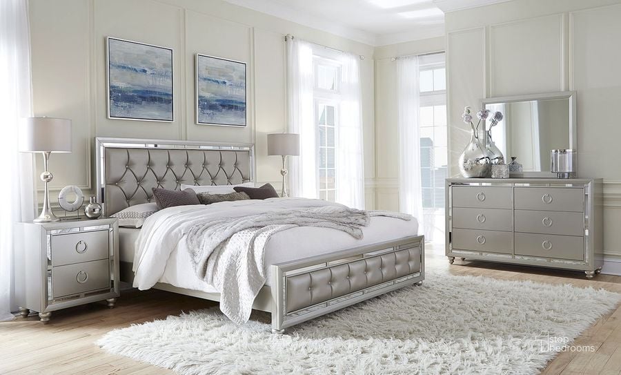 The appearance of Riley Panel Bedroom Set designed by Global Furniture USA in the transitional interior design. This silver piece of furniture  was selected by 1StopBedrooms from Riley Collection to add a touch of cosiness and style into your home. Sku: RILEY (1621)-SILVER-QUEEN UPH FB;RILEY (1621)-SILVER-QUEEN/KING RAILS;RILEY (1621)-SILVER-QUEEN UPH HB;RILEY (1621)-SILVER-NIGHT STAND. Bed Type: Panel Bed. Product Type: Panel Bed. Bed Size: Queen. Material: Rubberwood. Image1