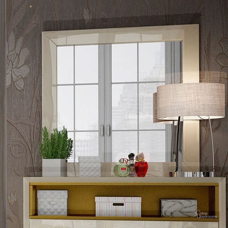 The appearance of Velvet Single Dresser Mirror designed by ESF in the modern / contemporary interior design. This cream piece of furniture  was selected by 1StopBedrooms from Velvet Collection to add a touch of cosiness and style into your home. Sku: VELVETMIRROR. Material: MDF. Product Type: Dresser Mirror.