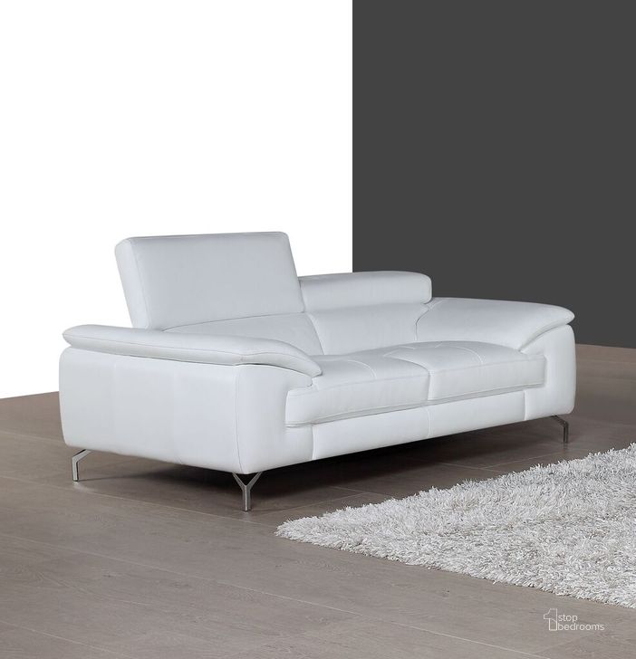 The appearance of A973 White Italian Leather Loveseat designed by J&M in the modern / contemporary interior design. This white piece of furniture  was selected by 1StopBedrooms from Living Room Collection to add a touch of cosiness and style into your home. Sku: 1790611-L. Product Type: Loveseat. Material: Vinyl. Image1
