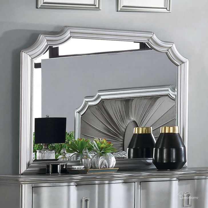 The appearance of Aalok Mirror In Silver designed by Furniture of America in the glam interior design. This silver piece of furniture  was selected by 1StopBedrooms from Aalok Collection to add a touch of cosiness and style into your home. Sku: CM7864M. Material: Wood. Product Type: Mirror. Image1