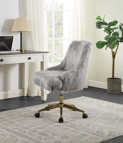 The appearance of Acme Arundell Ii Office Chair In Gray Faux Fur and Gold Finish designed by ACME in the modern / contemporary interior design. This gold piece of furniture  was selected by 1StopBedrooms from Arundell Collection to add a touch of cosiness and style into your home. Sku: OF00123. Material: Wood. Product Type: Office Chair. Image1