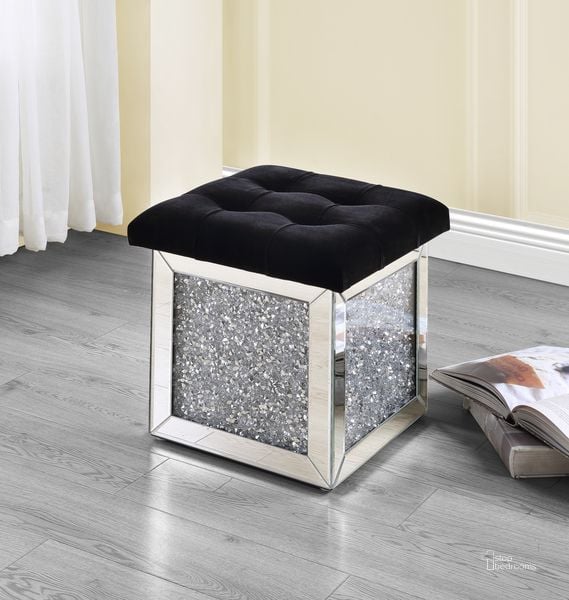 The appearance of Acme Noralie Ottoman With Storage In Mirrored And Faux Diamonds AC00530 designed by ACME in the glam interior design. This mirrored piece of furniture  was selected by 1StopBedrooms from Noralie Collection to add a touch of cosiness and style into your home. Sku: AC00530. Material: Wood. Product Type: Ottoman. Image1