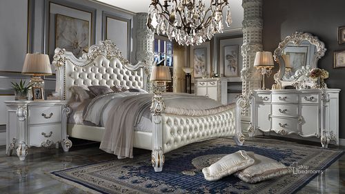 The appearance of Acme Vendom Eastern King Bed In Antique Pearl Finish designed by ACME in the transitional interior design. This antique pearl piece of furniture  was selected by 1StopBedrooms from Vendome Collection to add a touch of cosiness and style into your home. Sku: BD01338EK1;BD01338EK2;BD01338EK3. Bed Type: Panel Bed. Product Type: Panel Bed. Bed Size: Eastern King. Image1