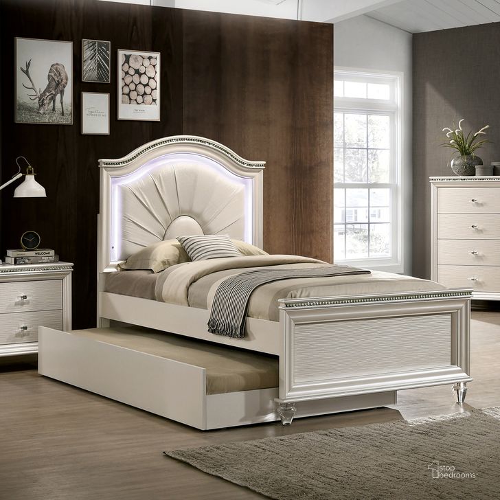 The appearance of Allie Full Bed In Pearl White designed by Furniture of America in the modern / contemporary interior design. This pearl white piece of furniture  was selected by 1StopBedrooms from Allie Collection to add a touch of cosiness and style into your home. Sku: CM7901F-HB;CM7901F-FB;CM7901F-R. Bed Type: Platform Bed. Material: Wood. Product Type: Platform Bed. Bed Size: Full. Image1