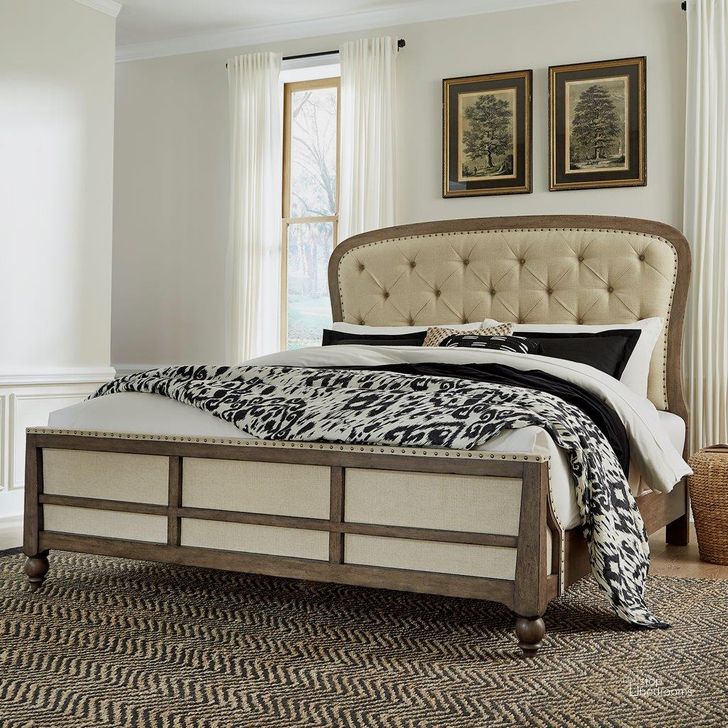 The appearance of Americana Farmhouse Dusty Taupe Queen Shelter Bed designed by Liberty in the traditional interior design. This beige and brown piece of furniture  was selected by 1StopBedrooms from Americana Farmhouse Collection to add a touch of cosiness and style into your home. Sku: 615-BR13HUT;615-BR14FUS;615-BR91. Bed Type: Panel Bed. Bed Size: Queen. Product Type: Shelter Bed. Image1