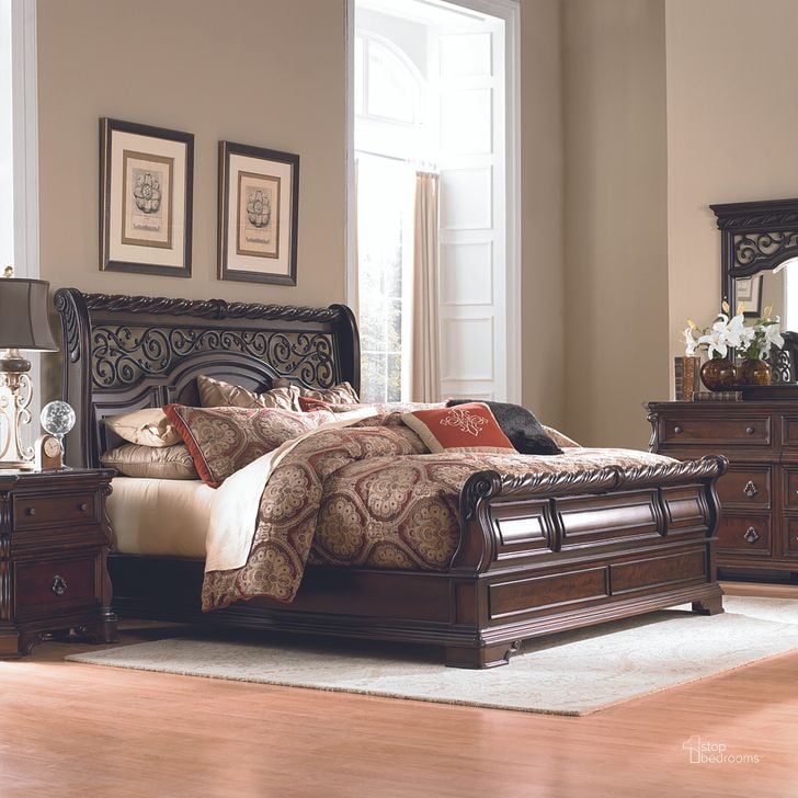 The appearance of Arbor Place Sleigh Bedroom Set designed by Liberty in the traditional interior design. This brown piece of furniture  was selected by 1StopBedrooms from Arbor Place Collection to add a touch of cosiness and style into your home. Sku: 575-BR21F;575-BR21H;575-BR90;575-BR61. Bed Type: Sleigh Bed. Material: Wood. Product Type: Sleigh Bed. Bed Size: Queen. Image1