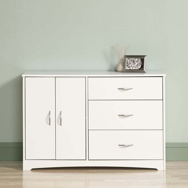 The appearance of Beginnings Dresser In Soft White designed by Sauder in the transitional interior design. This soft white piece of furniture  was selected by 1StopBedrooms from Beginnings Collection to add a touch of cosiness and style into your home. Sku: 422801. Product Type: Dresser. Material: Engineered Wood. Image1