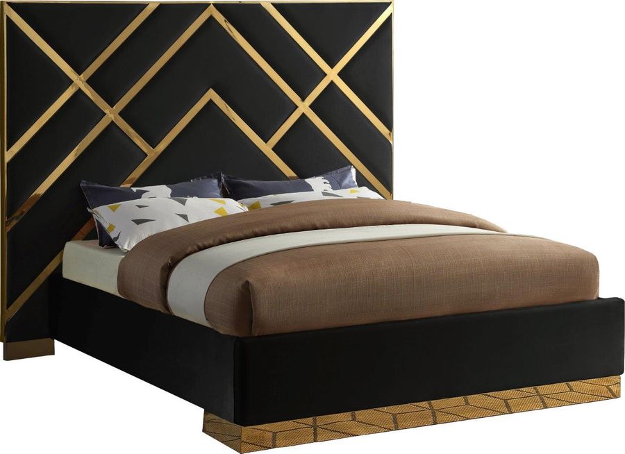 The appearance of Belle Cote Black Velvet King Bed designed by Furnique in the modern / contemporary interior design. This black velvet piece of furniture  was selected by 1StopBedrooms from Belle Cote Collection to add a touch of cosiness and style into your home. Sku: VectorBlack-K-1;VectorBlack-K-2. Bed Type: Platform Bed. Product Type: Platform Bed. Bed Size: King. Material: Velvet. Image1