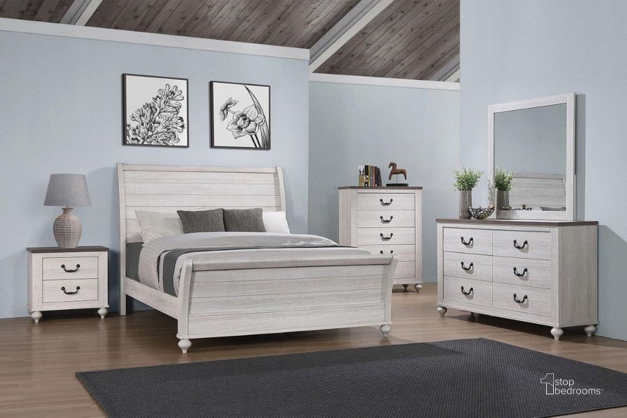 The appearance of Benvolio Brown Bedroom Set designed by Off 5th Home in the transitional interior design. This brown piece of furniture  was selected by 1StopBedrooms from Benvolio Collection to add a touch of cosiness and style into your home. Sku: 223281QB1;223281QB2;223281QB3;223282. Bed Type: Sleigh Bed. Material: Wood. Product Type: Sleigh Bed. Bed Size: Queen. Image1